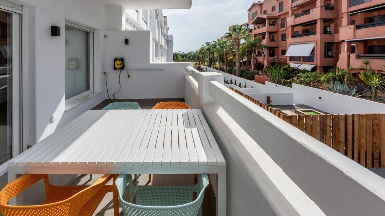Homity Holidays - Playa Granada - Marina Golf Motril Exterior photo