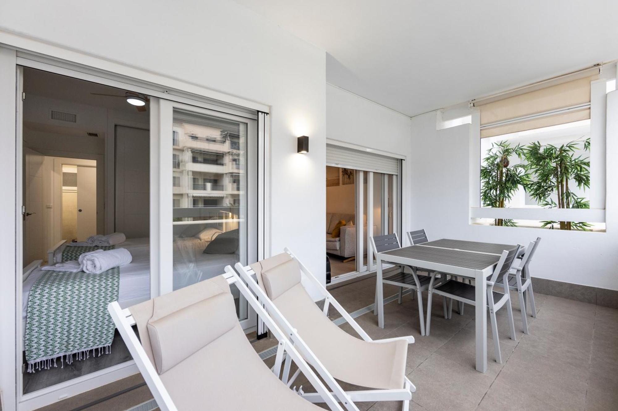 Homity Holidays - Playa Granada - Marina Golf Motril Exterior photo